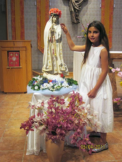 Crowning the May Queen at St. Justin's