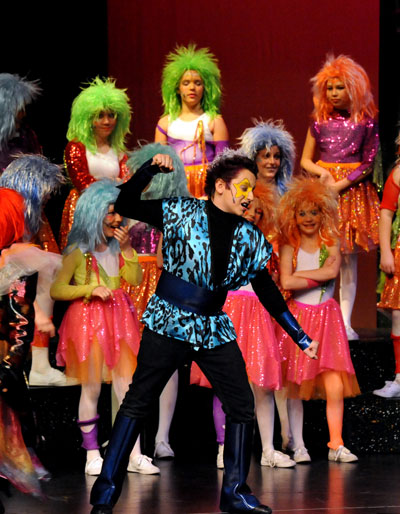 Starting Arts' Dream Team II Brings Starmites to Santa Clara Stage