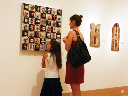 Assembling Trash into Art