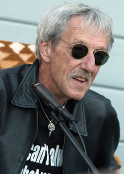 Famed Tour Manager Makes Appearance in Santa Clara