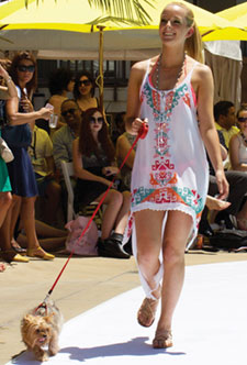 Fashion Show Benefits Art Foundation