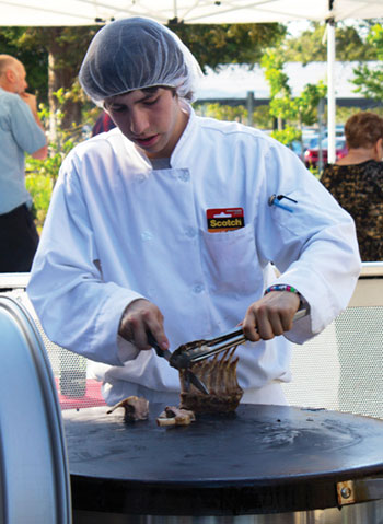 Students Organize Magical Mission College Event