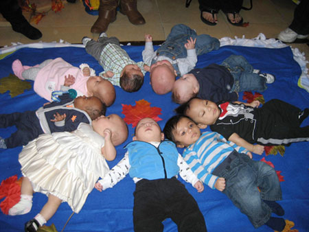 Joy and Hope Shared at JW House Feast of Thanks