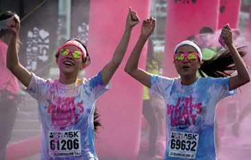 Colorful Run Supports Autism Center Colorful Run Supports Autism Center