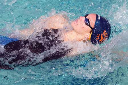 Stars Swim in Santa Clara: Arena Grand Prix Series Event Sees Phelps, Franklin Among Athletes Swimming in Santa Clara