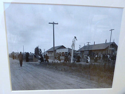 Decking the Halls of the Senior Center with Historical Prints Decking the Halls of the Senior Center with Historical Prints