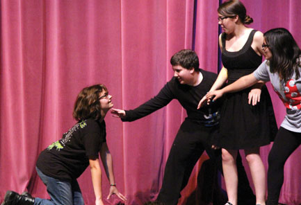 Wilcox Hosts Improv Night Wilcox Hosts Improv Night