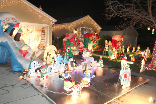 2014 Holiday Decoration Winners Announced
