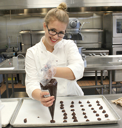 Mission College Offers Chocolate and Confectionery Class