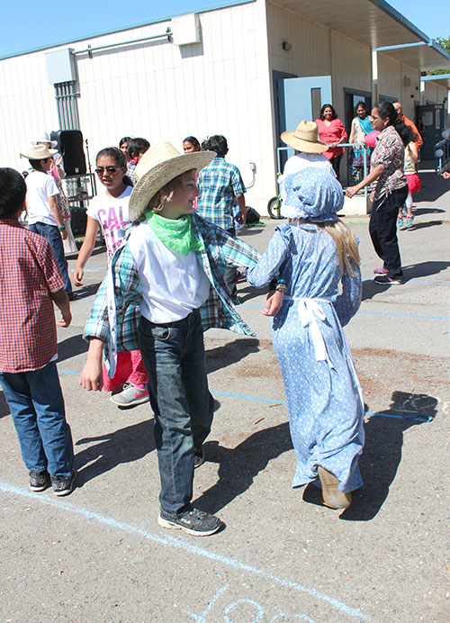 Gold Panning and Square Dancing at Laurelwood School's California History Day Gold Panning and Square Dancing at Laurelwood School's California History Day