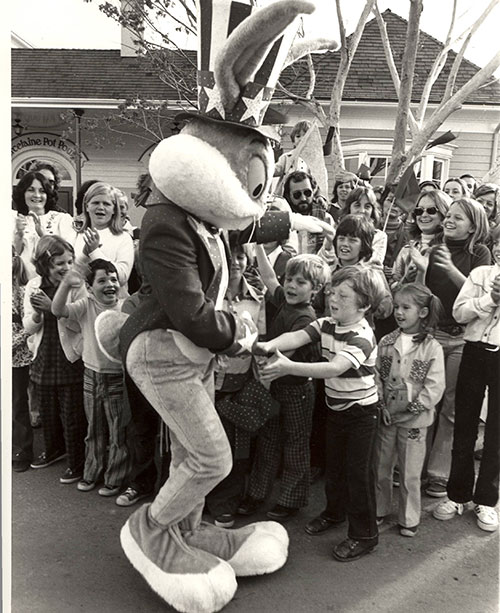 Great America: Riding 40 Years of Fun Great America: Riding 40 Years of Fun